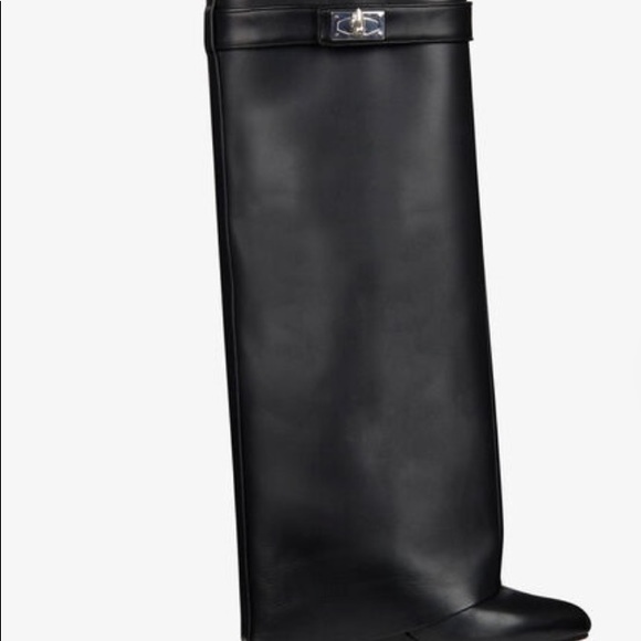 Original Givenchy Shark boots!!! - Picture 5 of 10